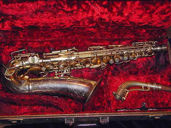 Photo 1 - Extrememly RARE Original Gold Plated Conn "Conqueror" 26M-SN 269930