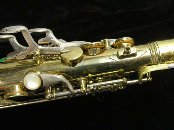 Photo 9 - Original King Super 20 SilverSonic Alto Sax w/ Gold Inlay Engraving SN 364994