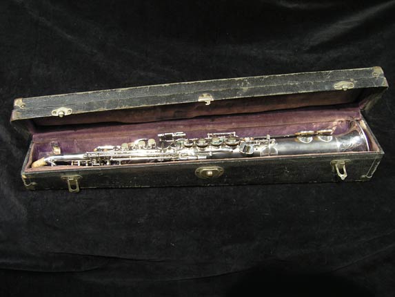 Photo 21 - RARE Vintage Silver Buescher "Tip Bell" Soprano Sax - SN 234860