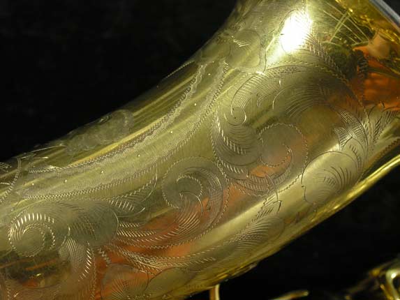 Photo 15 - Vintage CG Conn Chu Berry Portrait Model Alto Sax in Gold Plate - SN 164896