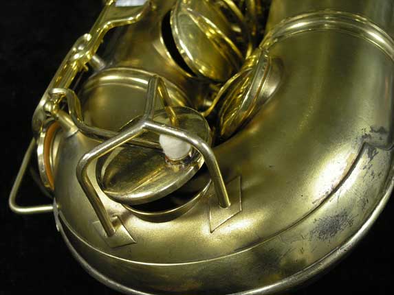 Photo 13 - RARE Gold Plated Conn CHU BERRY w/ Art Deco Engraving - SN 239071