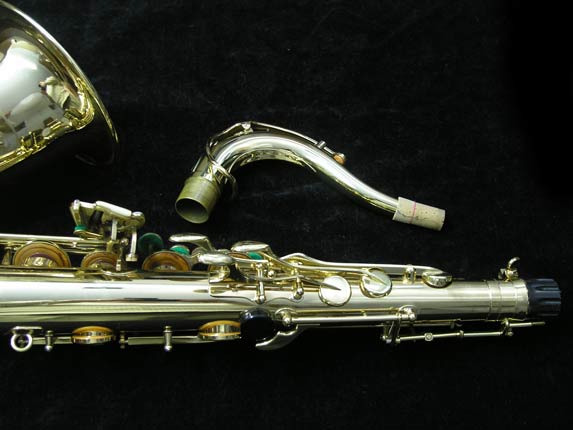 Photo 6 - NEAR MINT All Original Selmer Mark VII Tenor Sax - SN 262909