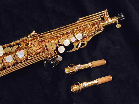 Photo 3 - WOW!! New Selmer Serie III Custom Gold Plate, Fully Engraved