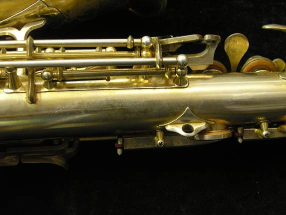 Photo 20 - Vintage Gold Plated SML Paris Alto Saxophone - SN 10145