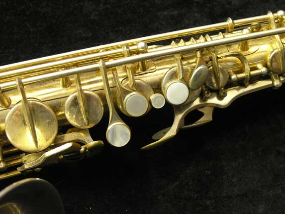 Photo 7 - Vintage Gold Plated SML Paris Alto Saxophone - SN 10145